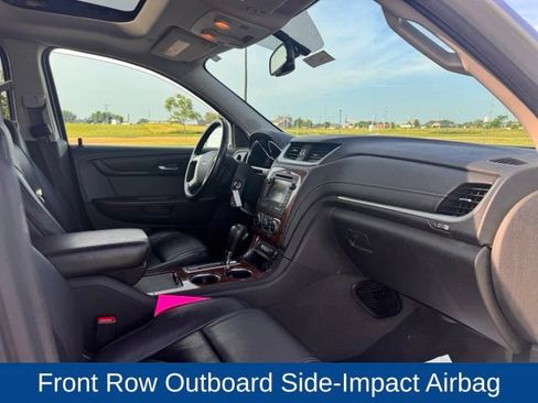 Used 2013 Chevrolet Traverse LTZ AWD/4WD image 27