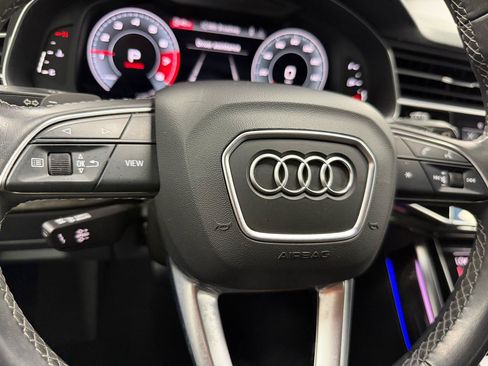 Used 2021 Audi Q8 Premium Plus w/ Premium Plus Package AWD/4WD image 18