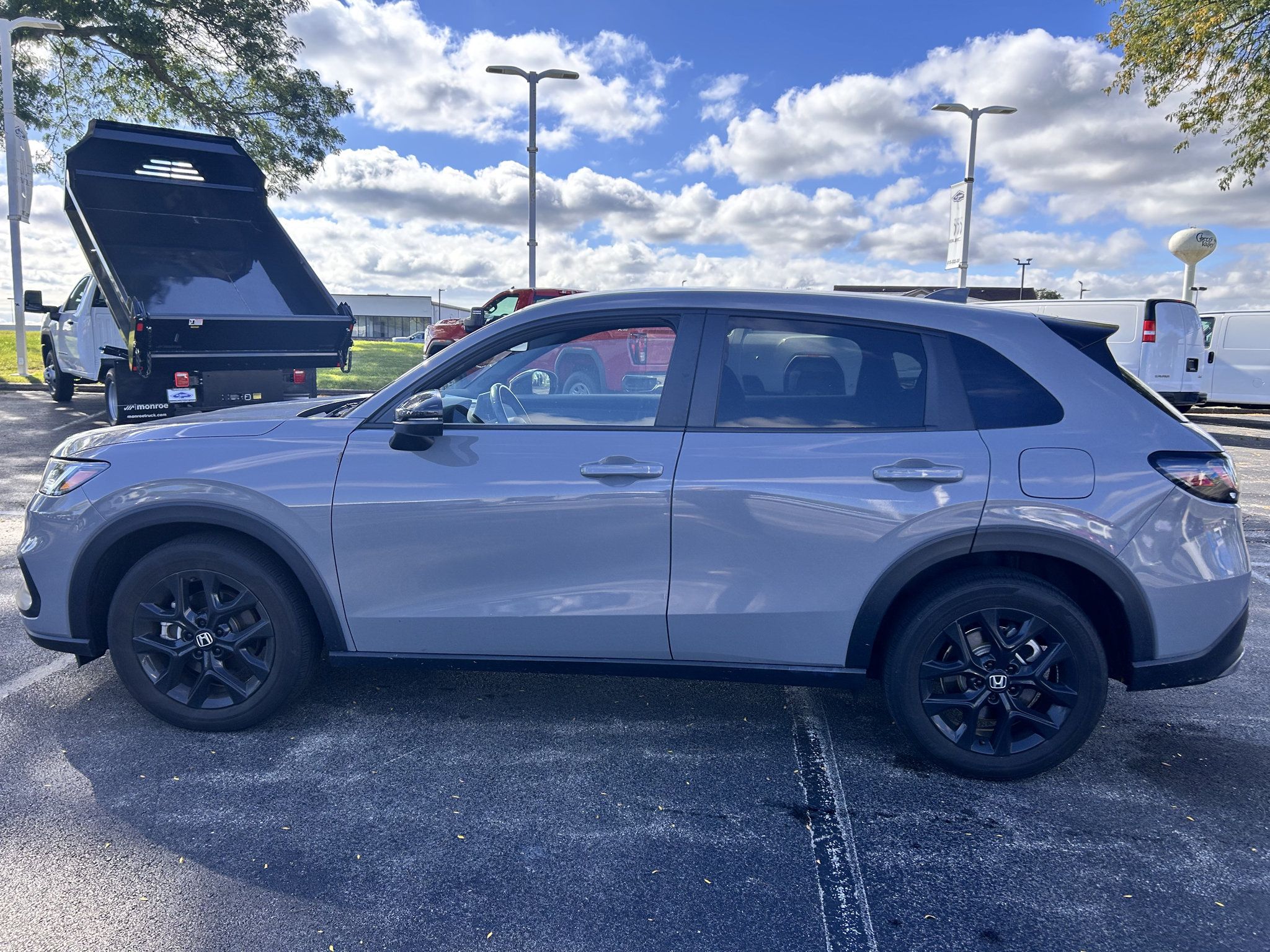 Used 2024 Honda HR-V Sport image 8