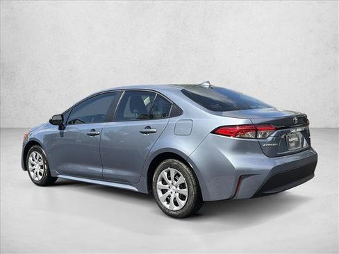 Used 2026 Toyota Corolla LE FWD image 7