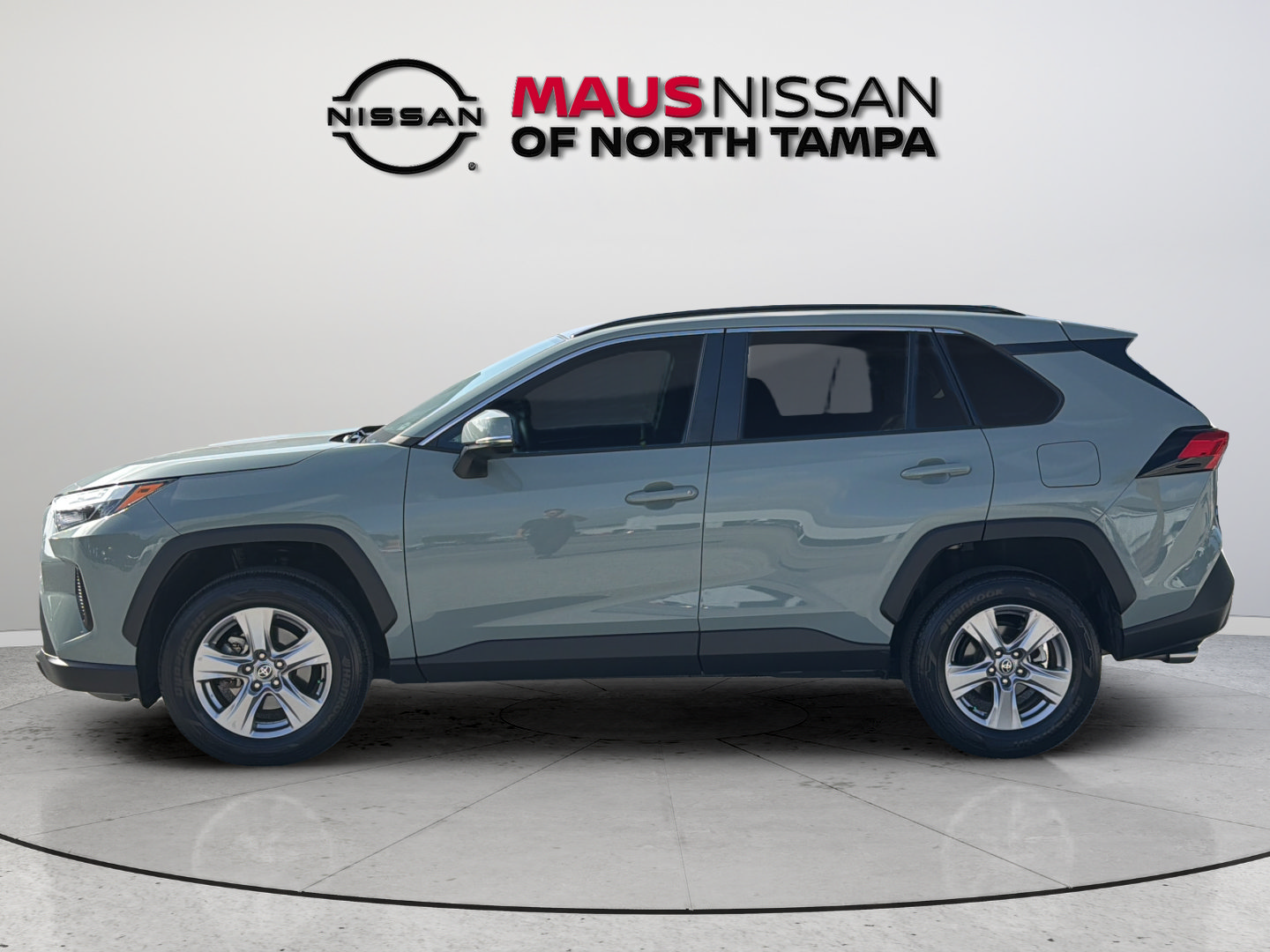 Used 2023 Toyota RAV4 XLE w/ Convenience Package FWD image 6