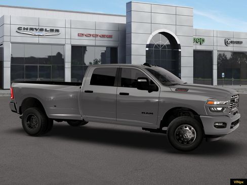 New 2026 RAM 3500 Big Horn AWD/4WD image 10
