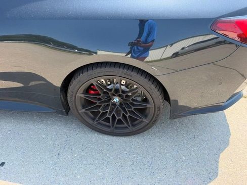 Used 2024 BMW M4 Competition w/ Executive Package RWD image 7