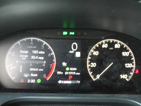 Used 2026 Honda HR-V Sport image 9
