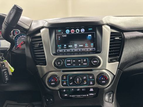 Used 2019 GMC Yukon SLT w/ HD Trailering Package image 40