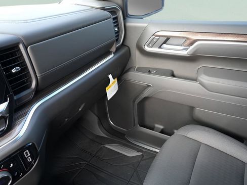 New 2026 Chevrolet Silverado 1500 LT w/ Safety Package image 29