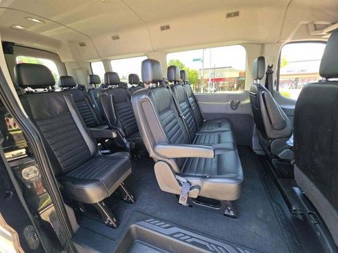 Used 2023 Ford Transit 350 XLT RWD image 8