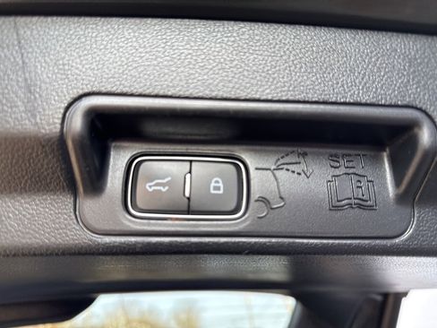 Used 2022 Ford Explorer ST w/ ST Street Pack image 16