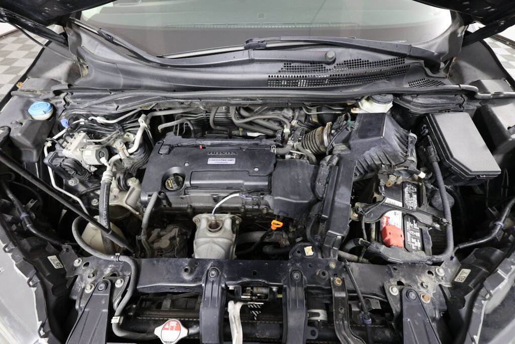 Used 2016 Honda CR-V LX image 39