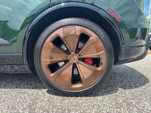 Used 2024 Porsche Macan Turbo Electric image 43