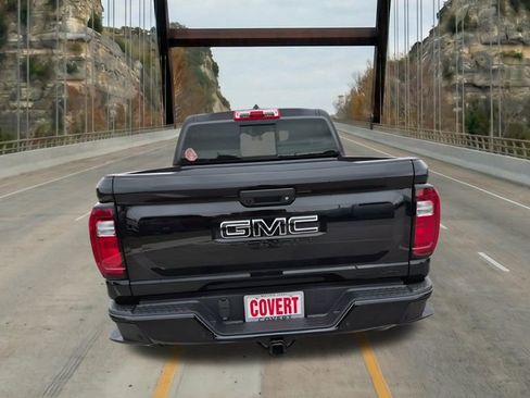 New 2026 GMC Canyon Denali w/ LPO, Denali Black Edition AWD/4WD image 9