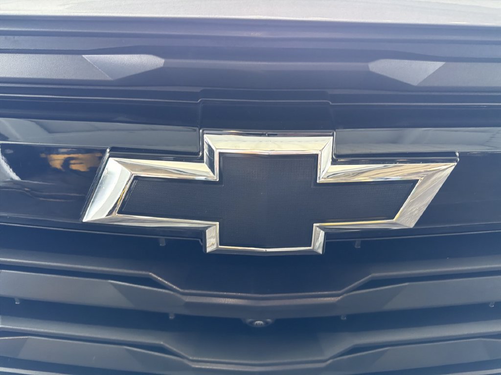 Certified 2025 Chevrolet Colorado Z71 w/ Technology Package AWD/4WD image 32