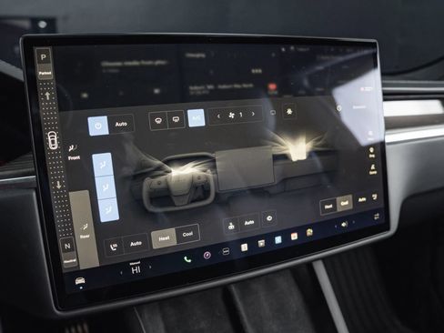 Used 2021 Tesla Model S Plaid image 73