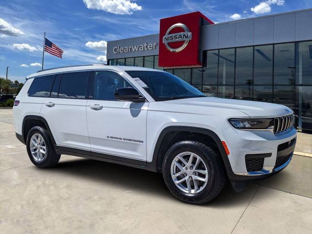 Used 2023 Jeep Grand Cherokee L Laredo AWD/4WD image 1