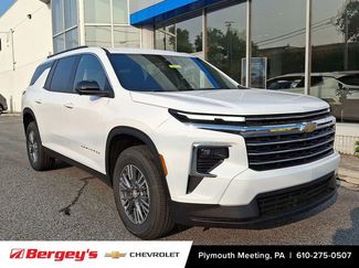 New 2025 Chevrolet Traverse LT w/ Driver Confidence Package video 2