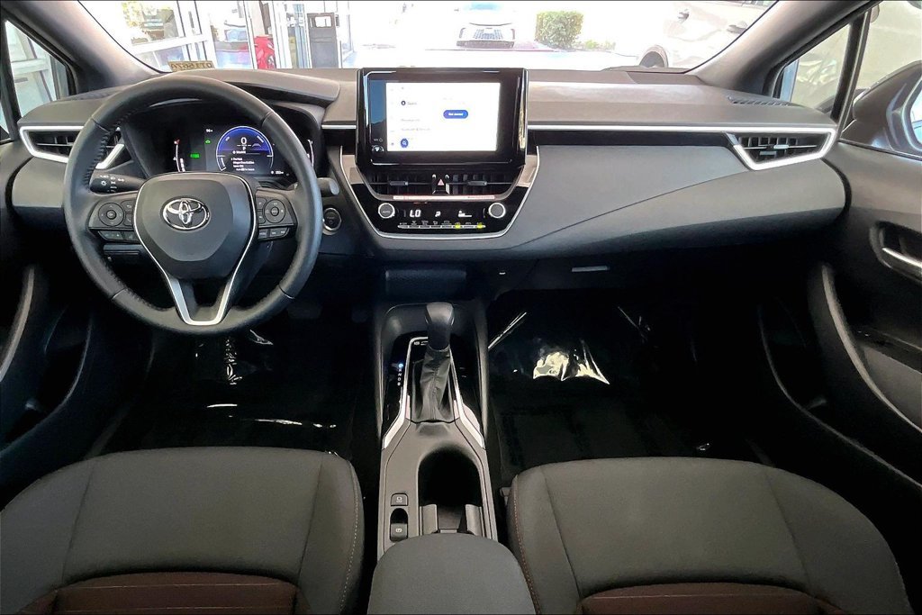 Certified 2026 Toyota Corolla SE FWD image 7