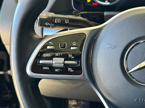 Used 2023 Mercedes-Benz GLA 250 image 35