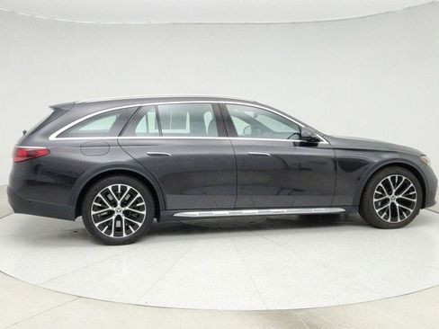 Used 2024 Mercedes-Benz E 450 4MATIC All-Terrain Wagon w/ Multicontour Seating Package image 4