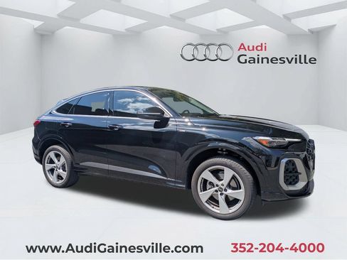 Used 2025 Audi Q5 Premium Plus AWD/4WD image 1