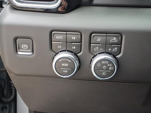 New 2026 GMC Sierra 1500 Denali w/ Denali Reserve Package image 21