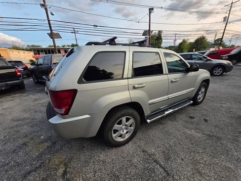 Used 2008 Jeep Grand Cherokee Laredo AWD/4WD image 11