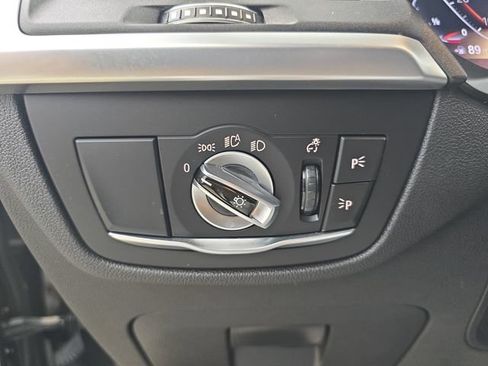 Used 2023 BMW X3 sDrive30i w/ Premium Package RWD image 36