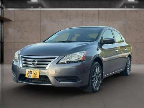 Used 2015 Nissan Sentra S image 10