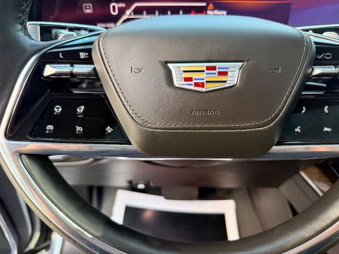 Used 2025 Cadillac Escalade Sport Platinum w/ LPO, ONYX Package AWD/4WD image 25