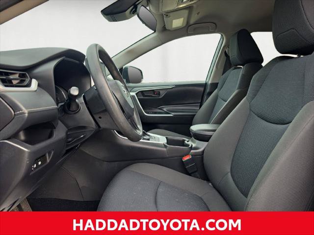 Certified 2024 Toyota RAV4 LE AWD/4WD image 11