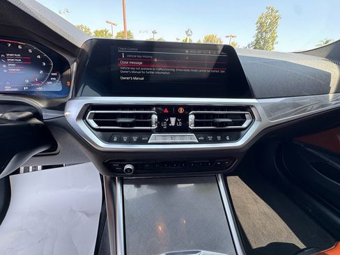 Used 2023 BMW M4 xDrive Competition w/ Executive Package AWD/4WD image 18