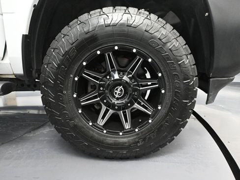 Used 2022 RAM 2500 Tradesman image 16