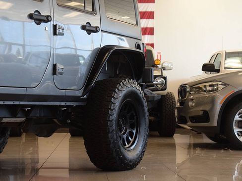 Used 2016 Jeep Wrangler Unlimited Sport w/ Quick Order Package 24S AWD/4WD image 13