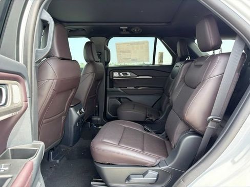 New 2026 Ford Explorer Platinum RWD image 23