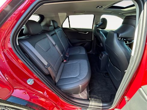 Used 2023 Kia Niro Wave w/ Wave Preserve Package FWD image 24