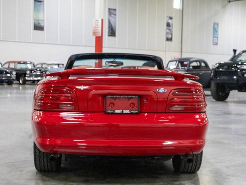Used 1994 Ford Mustang GT image 6
