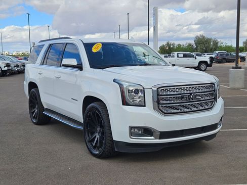 Certified 2015 GMC Yukon SLE w/ Convenience Package RWD image 7
