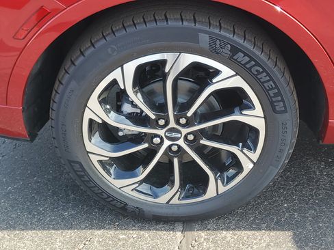 New 2026 Lincoln Nautilus Reserve AWD/4WD image 5
