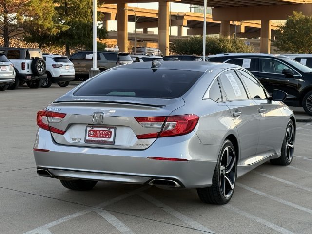 Used 2022 Honda Accord Sport image 4