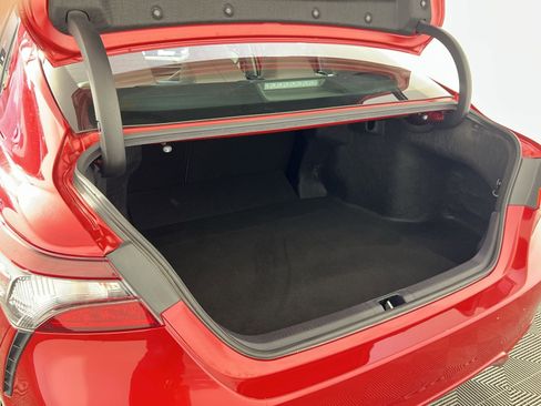 Used 2024 Toyota Camry SE image 26