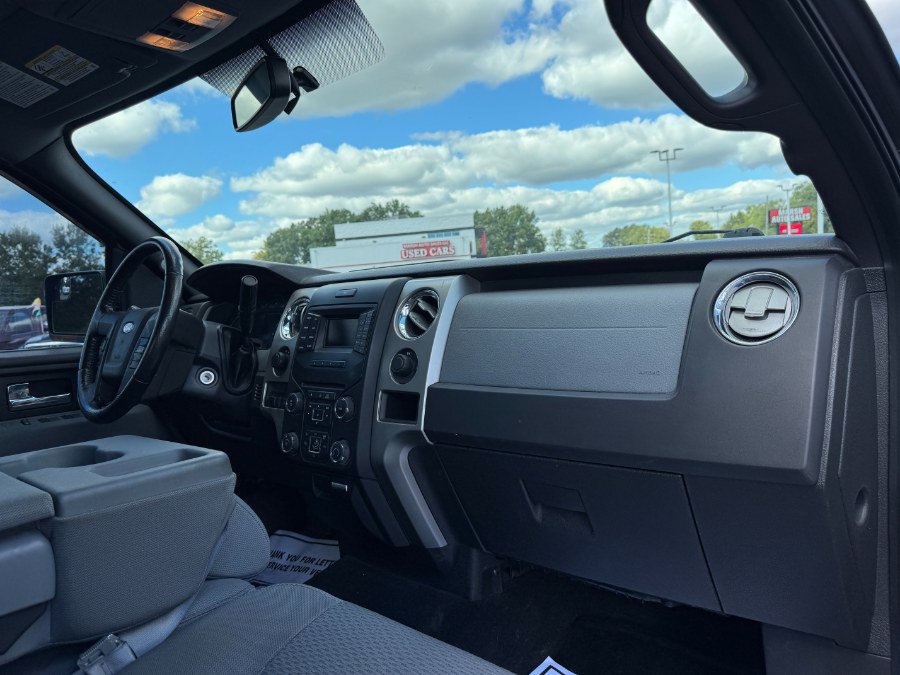 Used 2014 Ford F150 XLT w/ Equipment Group 302A Luxury AWD/4WD image 19