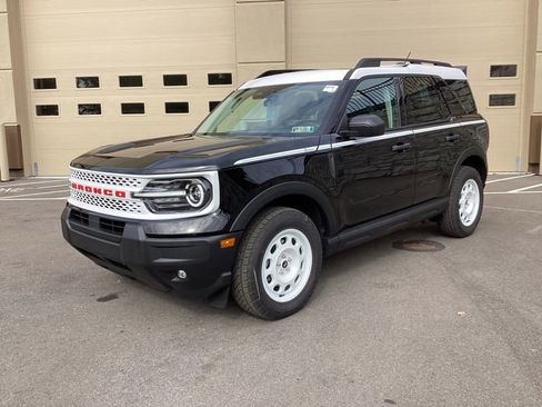 New 2025 Ford Bronco Sport Heritage w/ Convenience Package AWD/4WD image 3