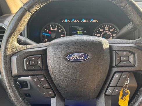 Used 2016 Ford F150 XLT w/ Equipment Group 302A Luxury image 13