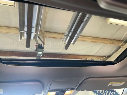 Certified 2024 Honda Odyssey Elite image 18