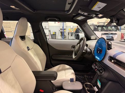 New 2026 MINI Cooper S image 29