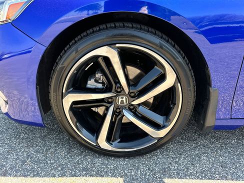 Used 2020 Honda Accord Sport image 9