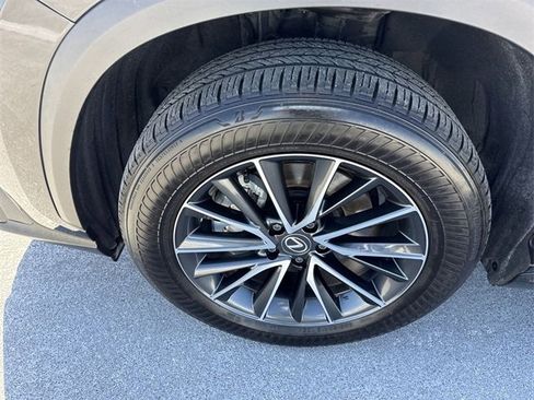 Certified 2024 Lexus NX 250 FWD w/ Premium Package image 10