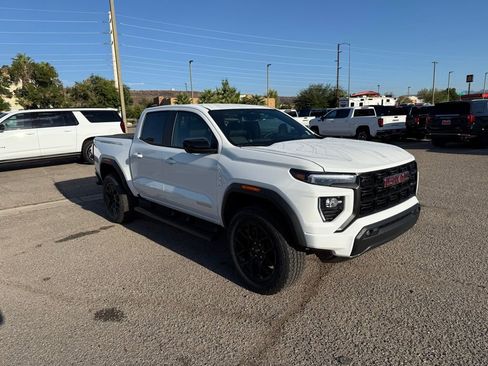 New 2026 GMC Canyon Elevation w/ Convenience Package image 3