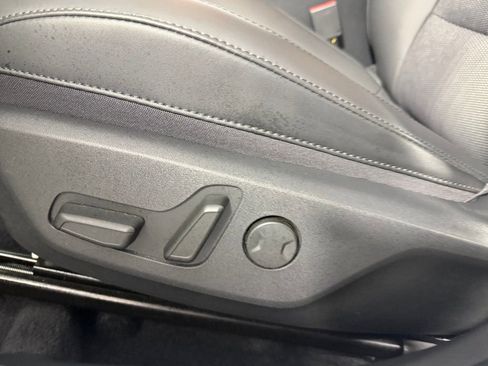 Used 2025 Kia Niro Wind FWD image 25
