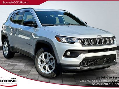 New 2025 Jeep Compass Latitude w/ Sun and Sound Group