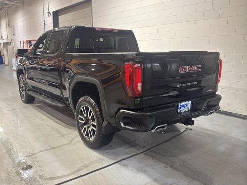 Used 2025 GMC Sierra 1500 AT4 w/ AT4 Premium Package image 3